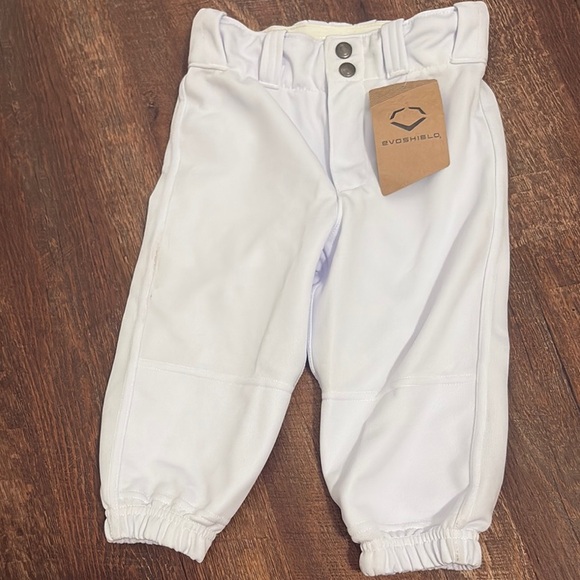 Boys White Baseball Knickers Style Pants New with tags never worn - Picture 1 of 3